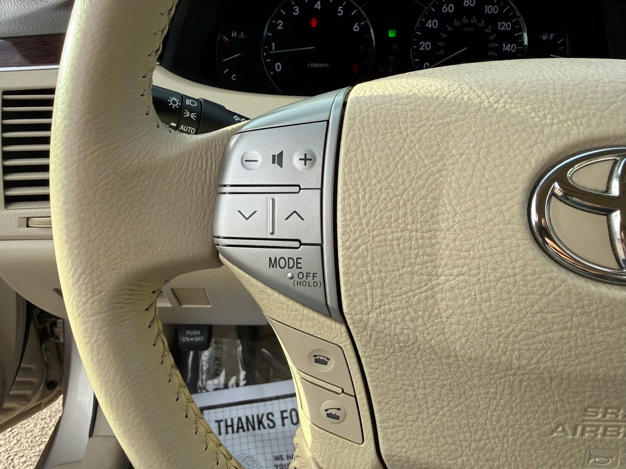 Used 2009 Toyota Avalon XLS FWD image 25