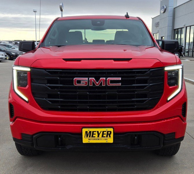 Used 2025 GMC Sierra 1500 Pro w/ Graphite Edition AWD/4WD image 3