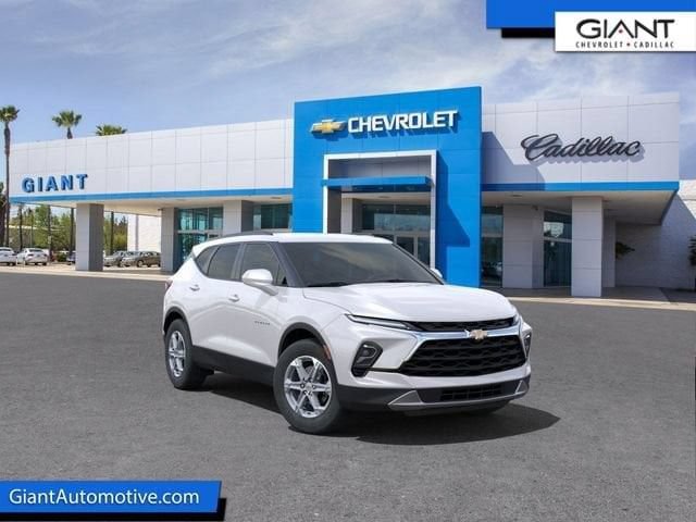 New 2025 Chevrolet Blazer LT w/ Convenience Package FWD image 9