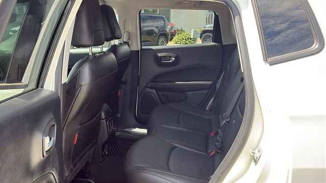 Used 2021 Jeep Compass Trailhawk AWD/4WD image 22