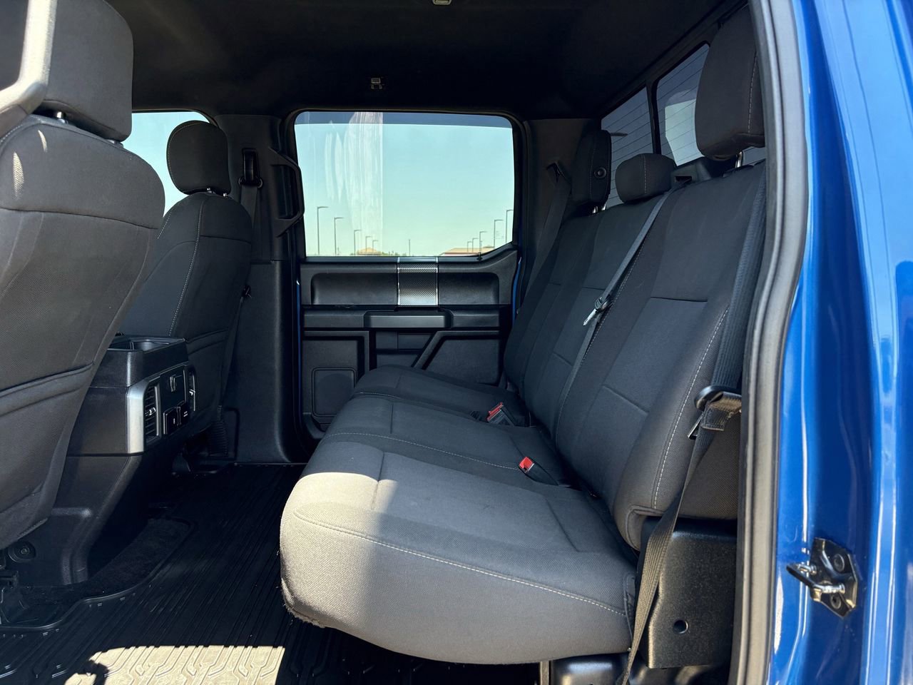 Used 2018 Ford F150 XLT w/ Equipment Group 302A Luxury AWD/4WD image 27