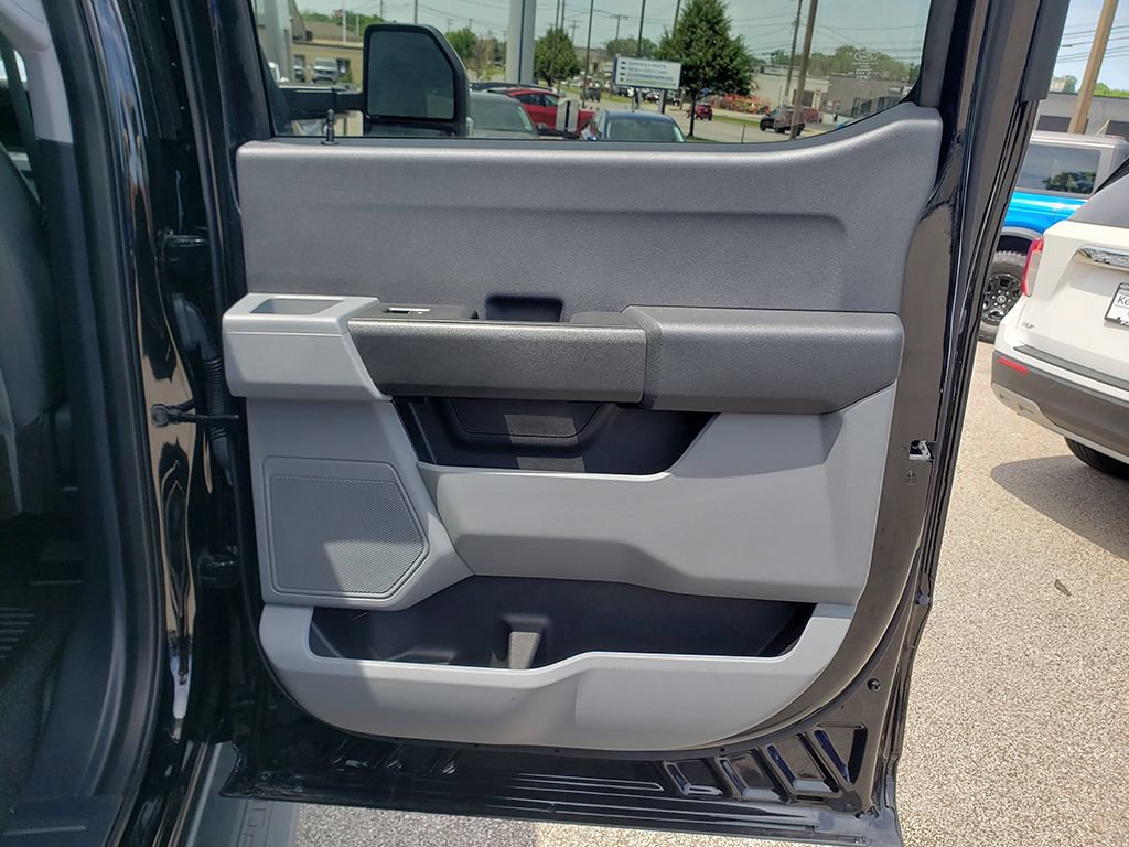 Used 2023 Ford F450 XL w/ 360-Degree Camera Package AWD/4WD image 18