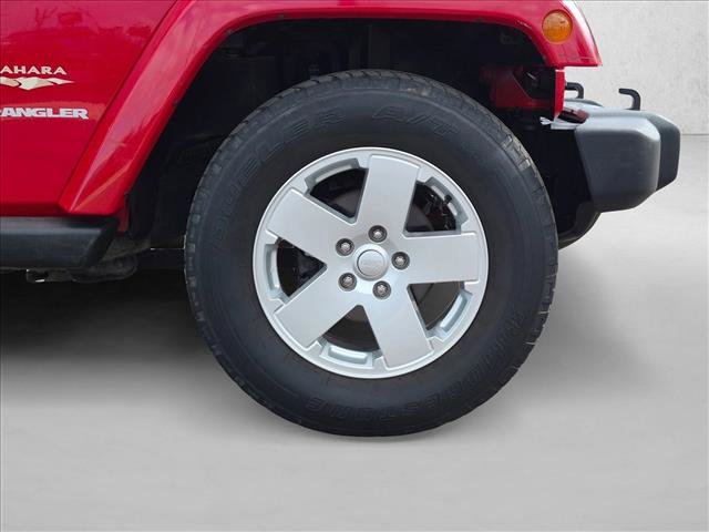 Used 2012 Jeep Wrangler Sahara w/ Dual Top Group AWD/4WD image 22