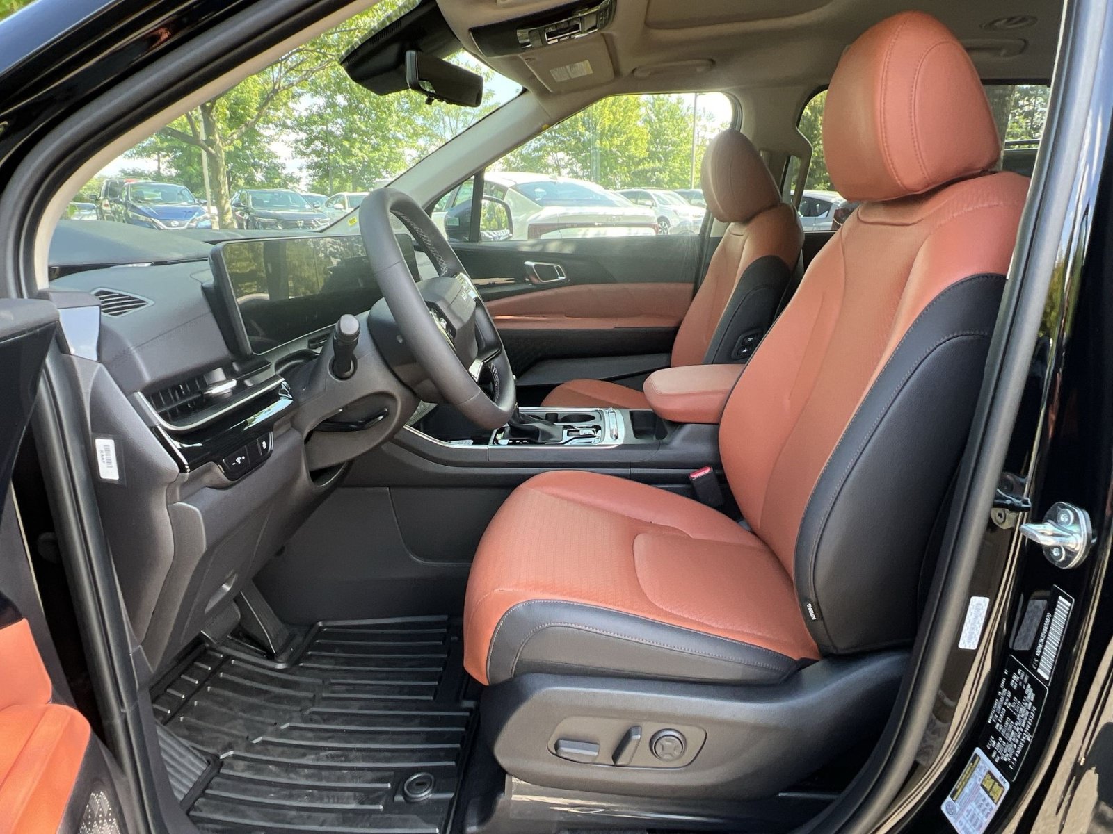 New 2027 Kia Carnival SX Prestige FWD image 18