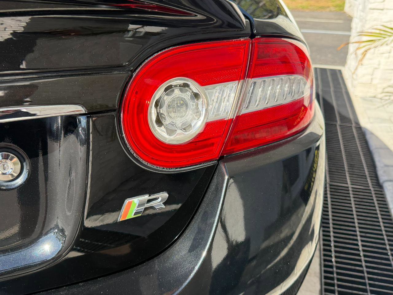 Used 2014 Jaguar XKR R image 15