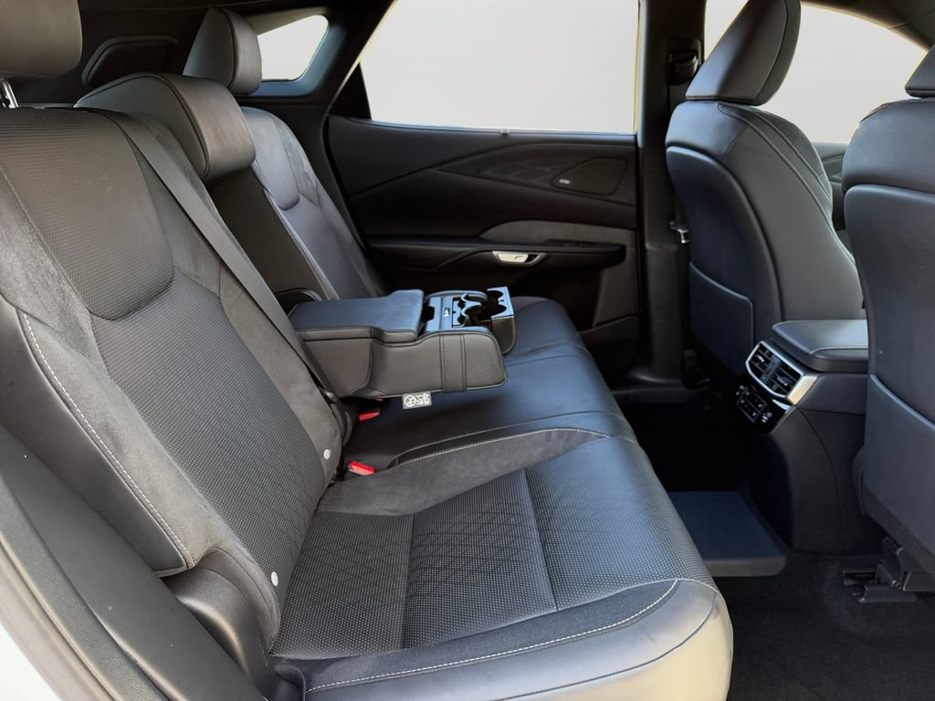 Certified 2024 Lexus RX 450h AWD w/ Convenience Package image 9