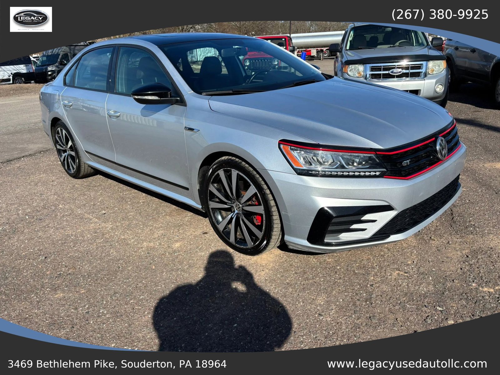 Used 2018 Volkswagen Passat GT FWD image 12