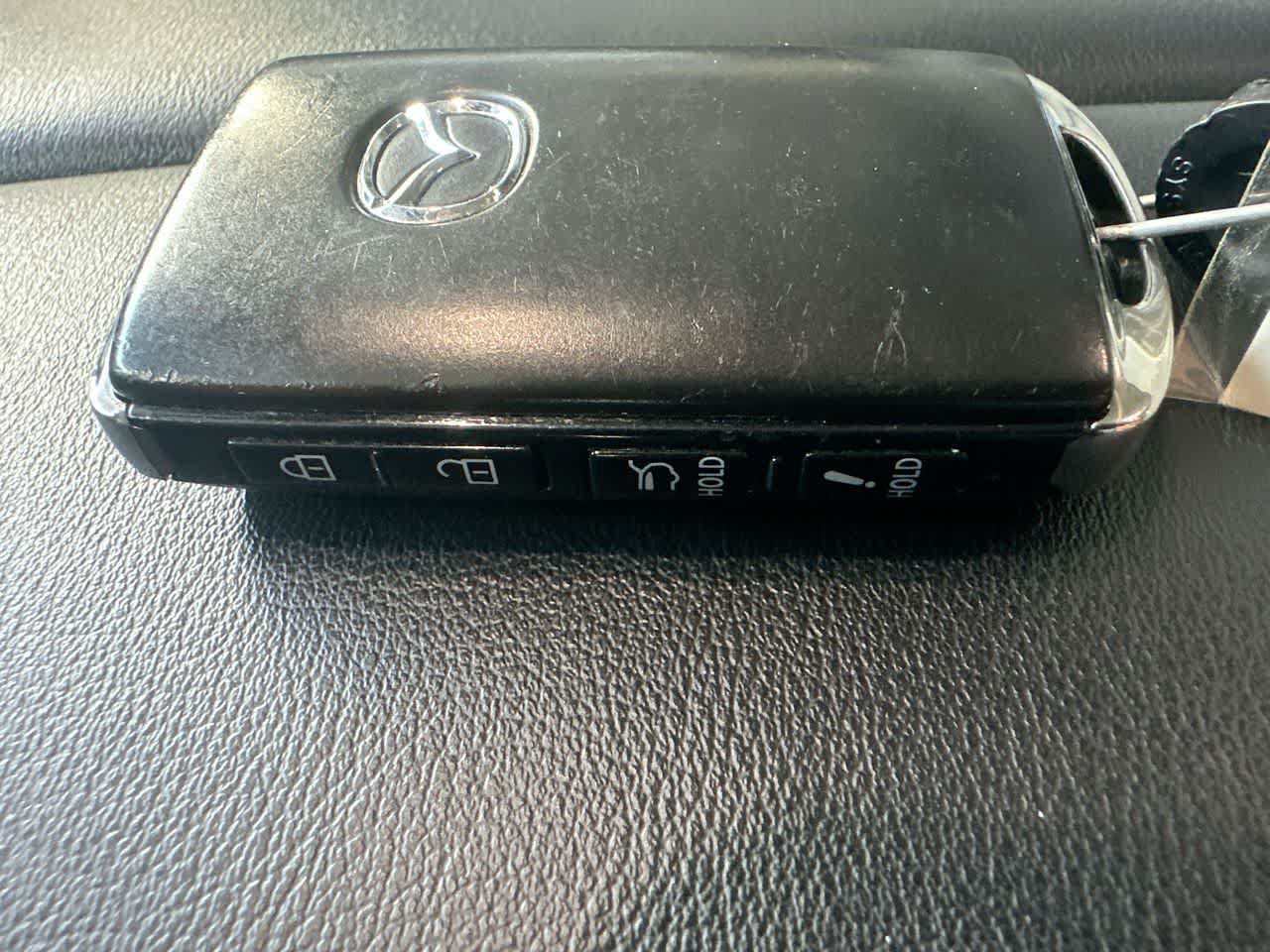 Used 2025 MAZDA CX-90 3.3 Turbo w/ Preferred Package AWD/4WD image 28