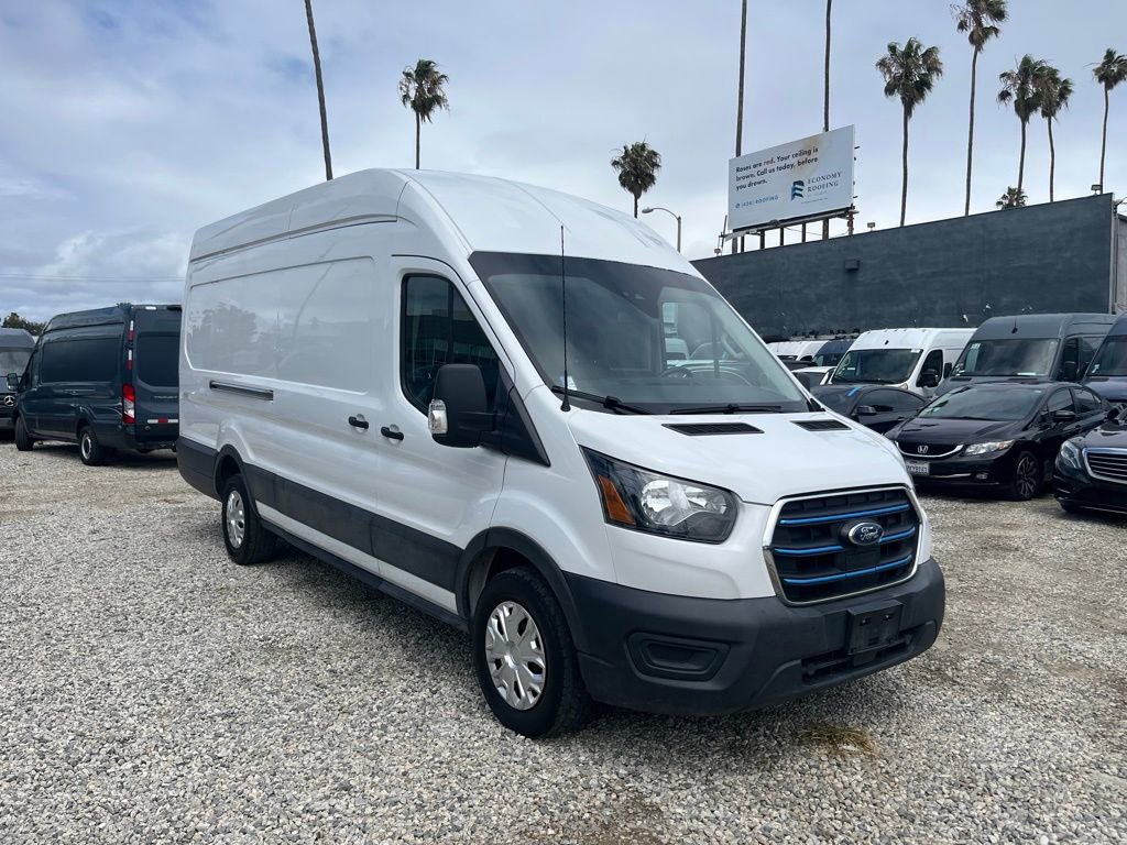 Used 2022 Ford E-Transit 148 High Roof Extended image 3