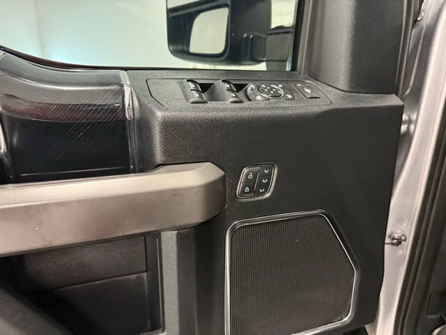 Used 2021 Ford F250 Platinum w/ FX4 Off-Road Package AWD/4WD image 13