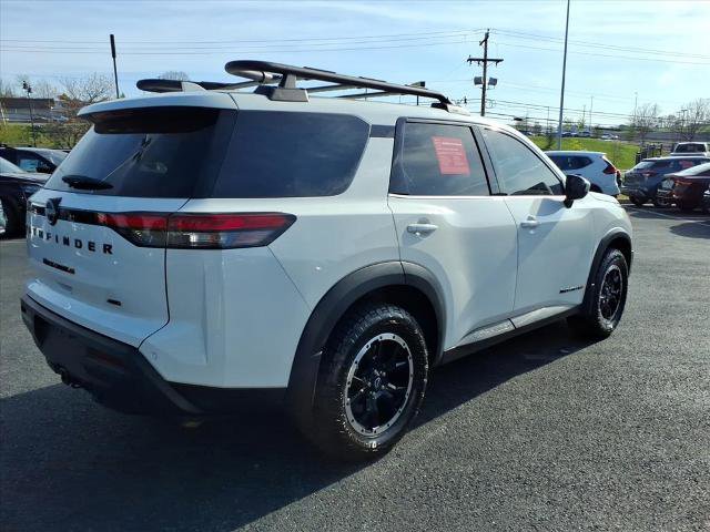 Certified 2025 Nissan Pathfinder Rock Creek image 6