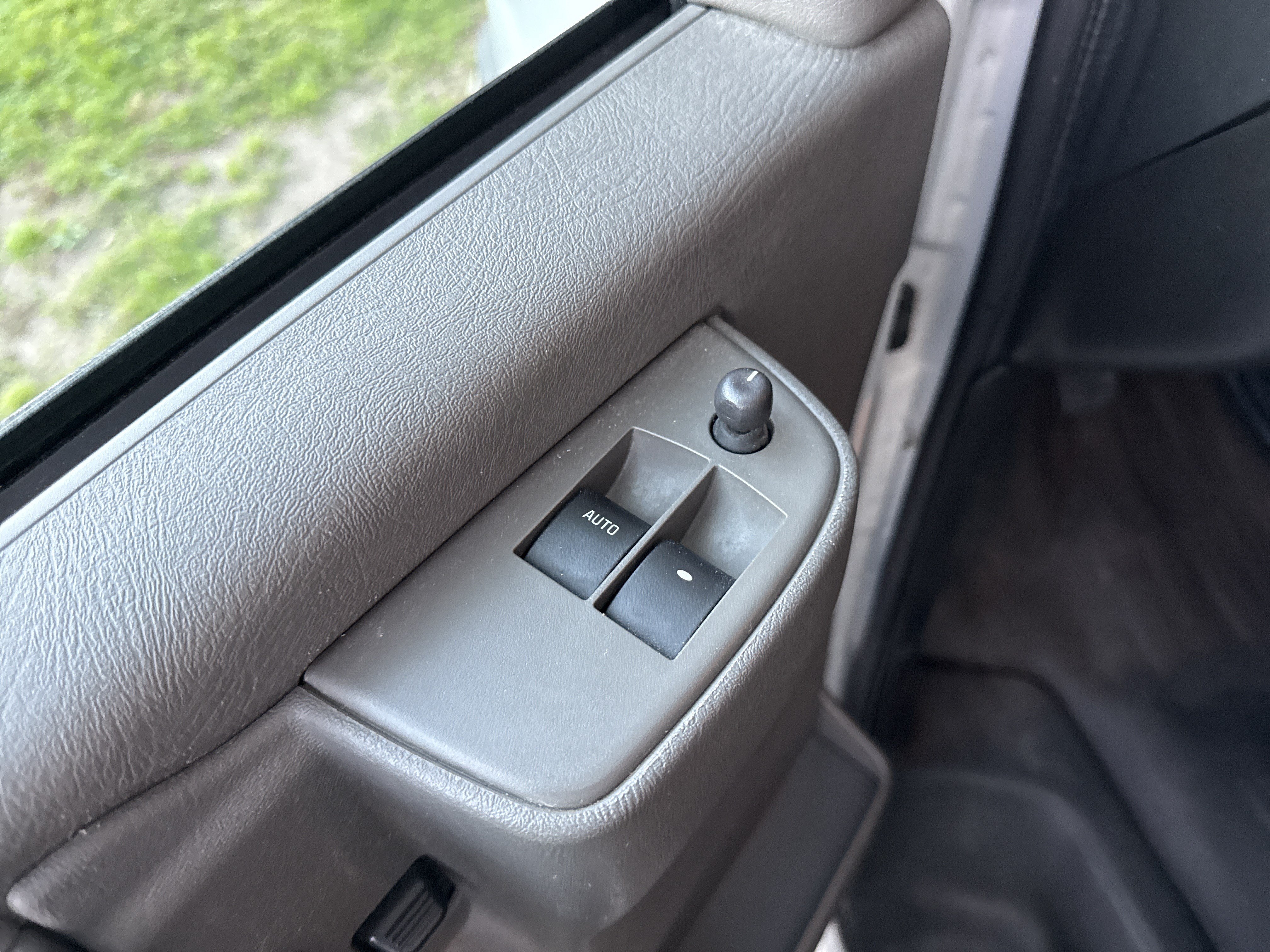 Used 2022 GMC Savana 2500 w/ Driver Convenience Package RWD image 14