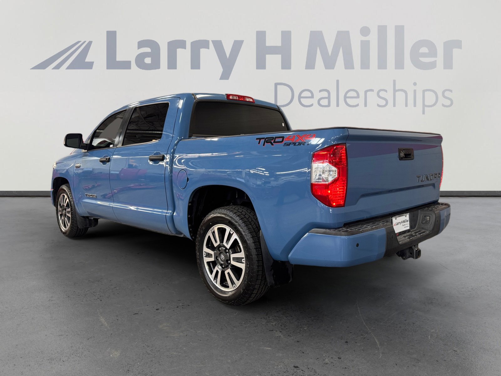 Used 2019 Toyota Tundra SR5 w/ TRD Sport Package image 3