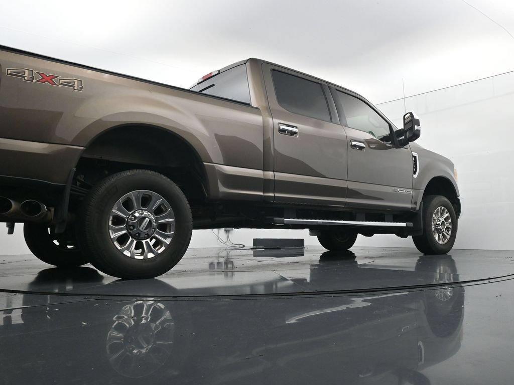 Used 2017 Ford F250 Lariat w/ Chrome Package AWD/4WD image 23