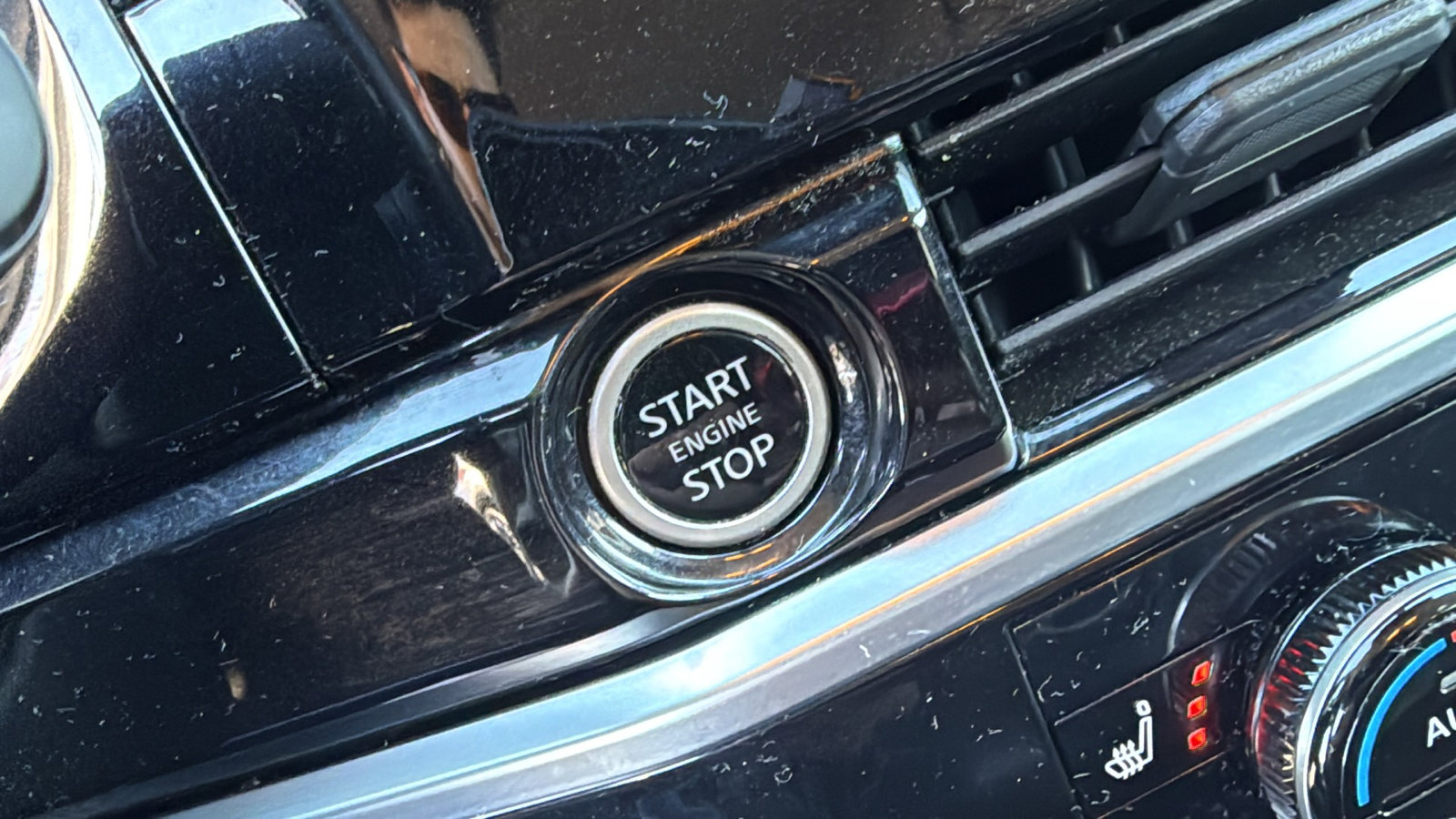 Certified 2022 Nissan Pathfinder SL image 12