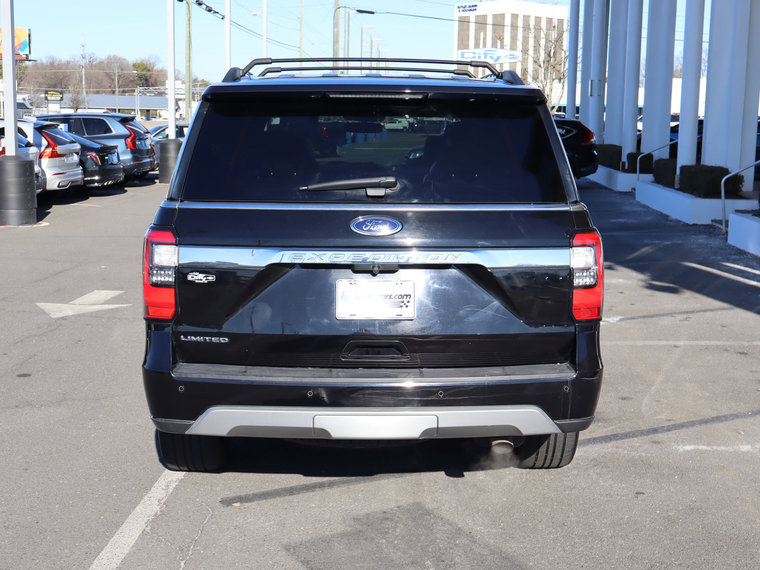 Used 2020 Ford Expedition Limited w/ Special Edition Package image 9