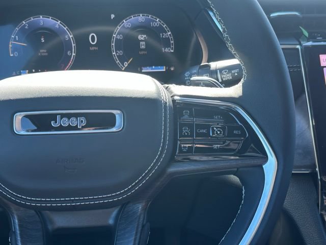 New 2025 Jeep Grand Cherokee L Overland AWD/4WD image 22