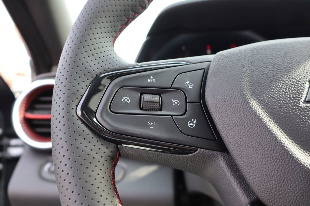 New 2026 Chevrolet Trax RS w/ Sunroof Package FWD image 14