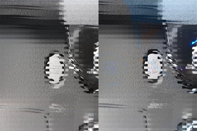 New 2026 Kia Carnival EX image 28