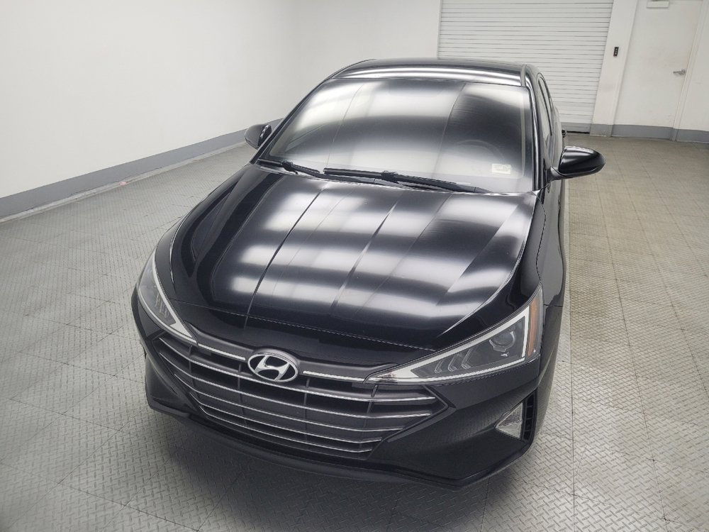 Used 2019 Hyundai Elantra SE w/ Cargo Package FWD image 15