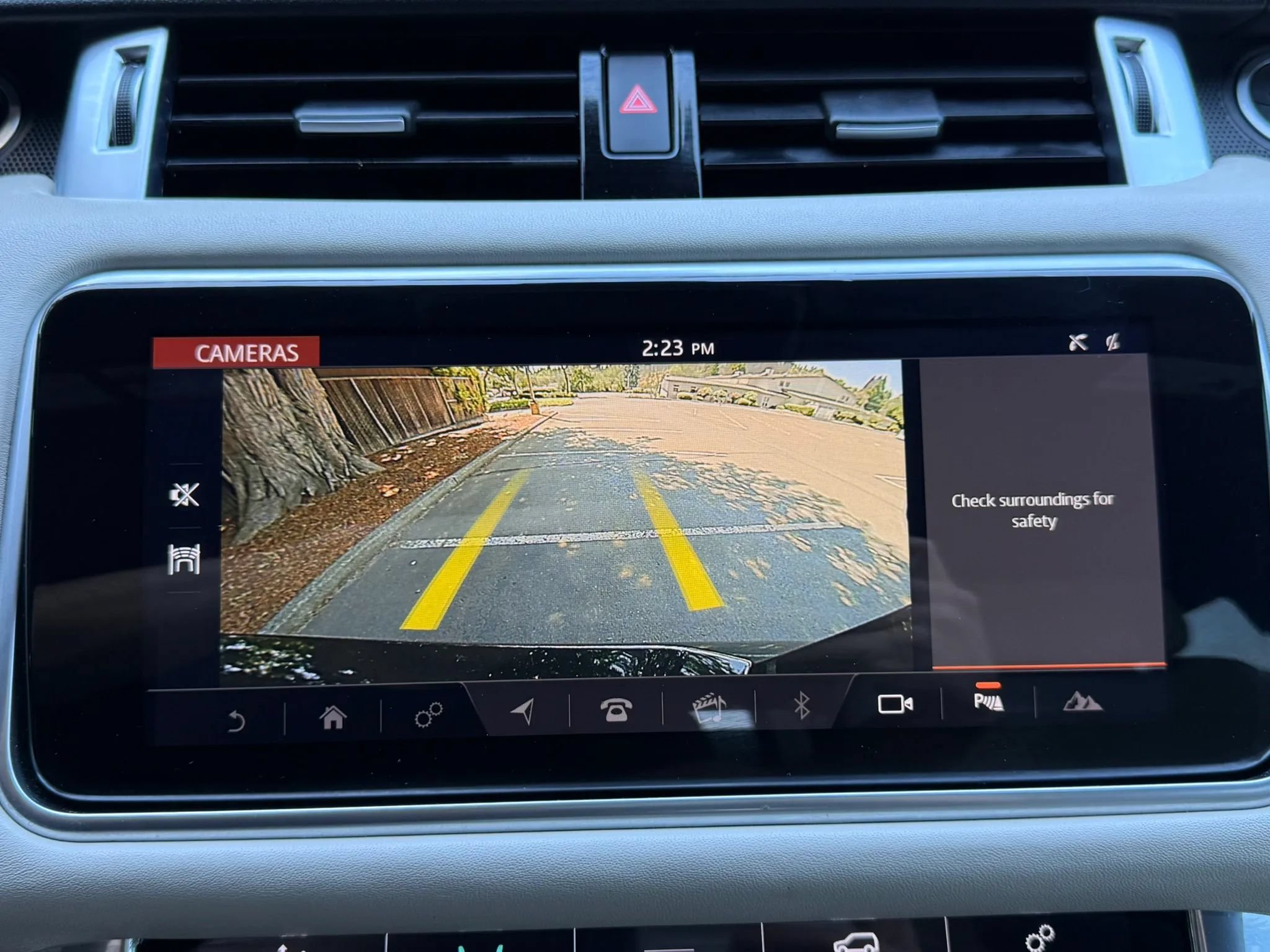 Used 2019 Land Rover Range Rover Sport Supercharged AWD/4WD image 19