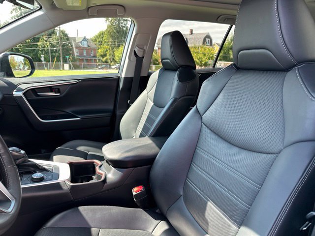 Used 2023 Toyota RAV4 Limited AWD/4WD image 11
