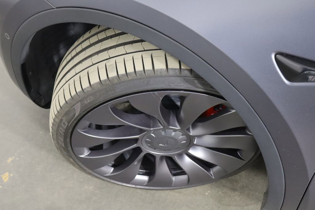 Used 2020 Tesla Model Y Performance image 43