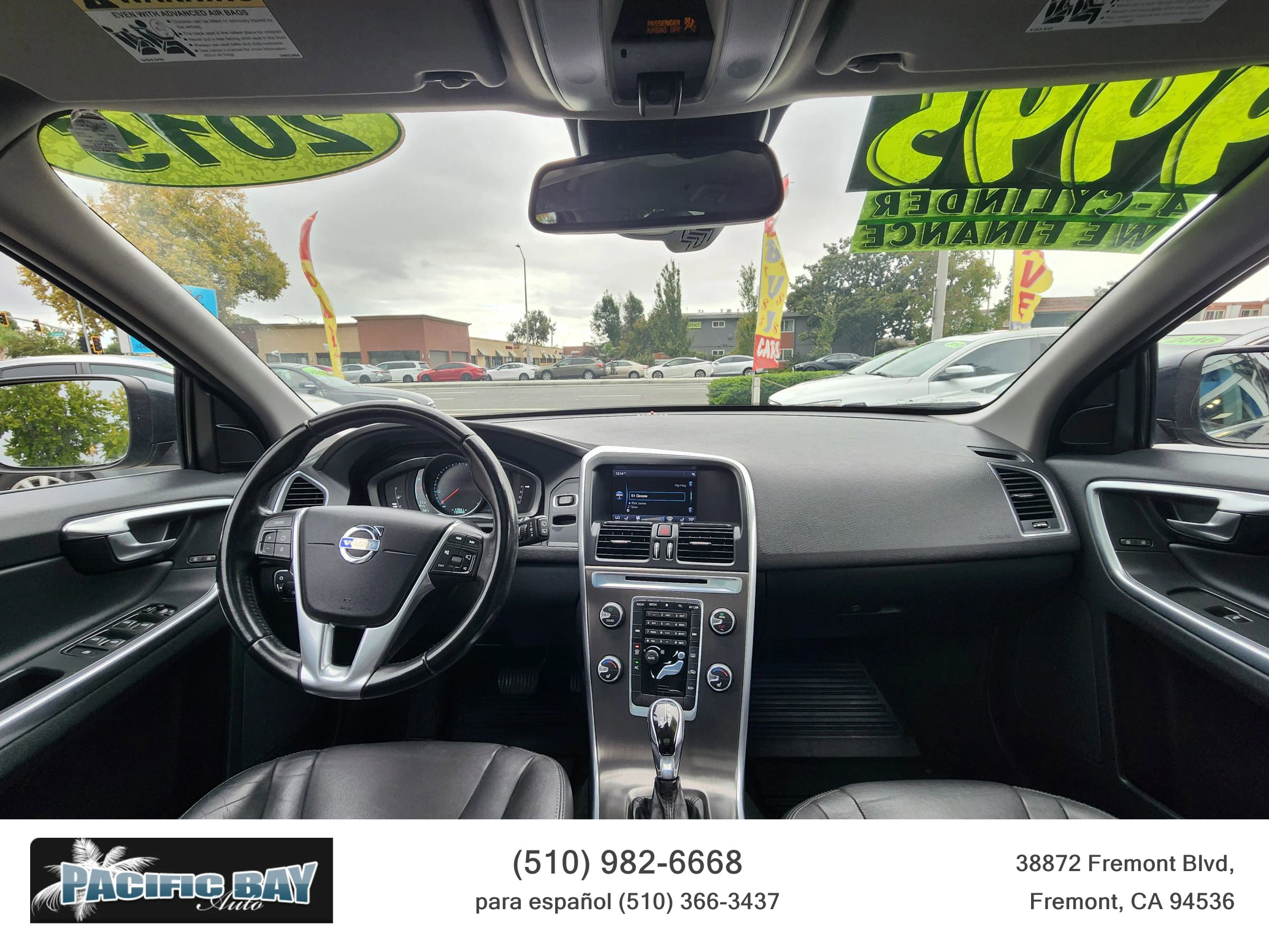 Used 2015 Volvo XC60 T5 Premier image 12