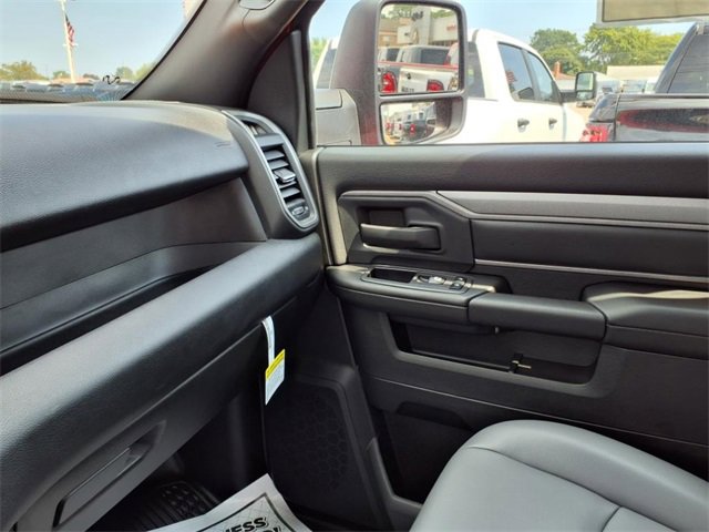 Used 2024 RAM 2500 Tradesman image 16