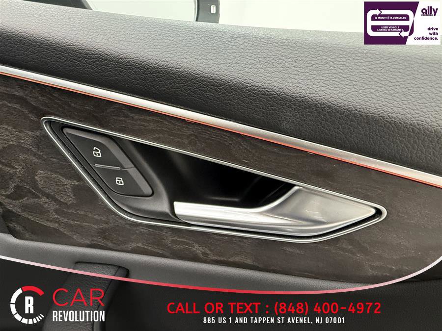 Used 2019 Audi Q8 Premium Plus AWD/4WD image 30