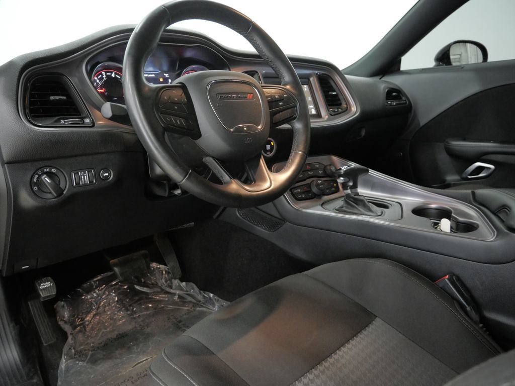 Used 2023 Dodge Challenger GT RWD image 11