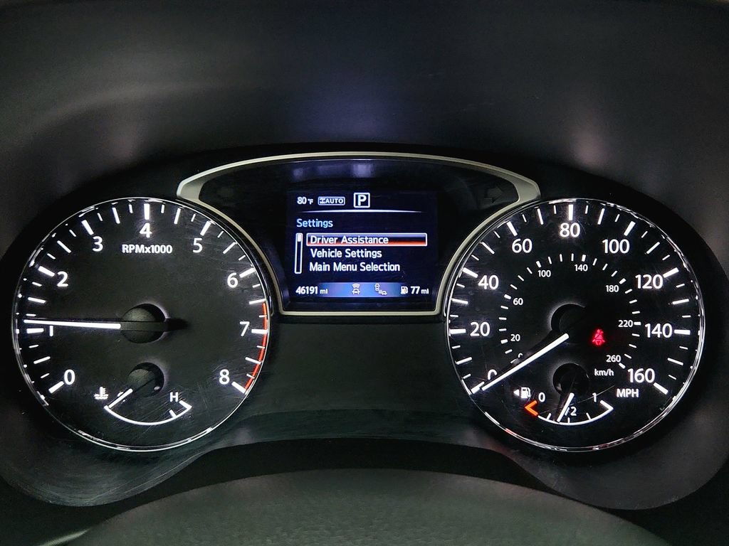 Used 2020 Nissan Pathfinder SL AWD/4WD image 13