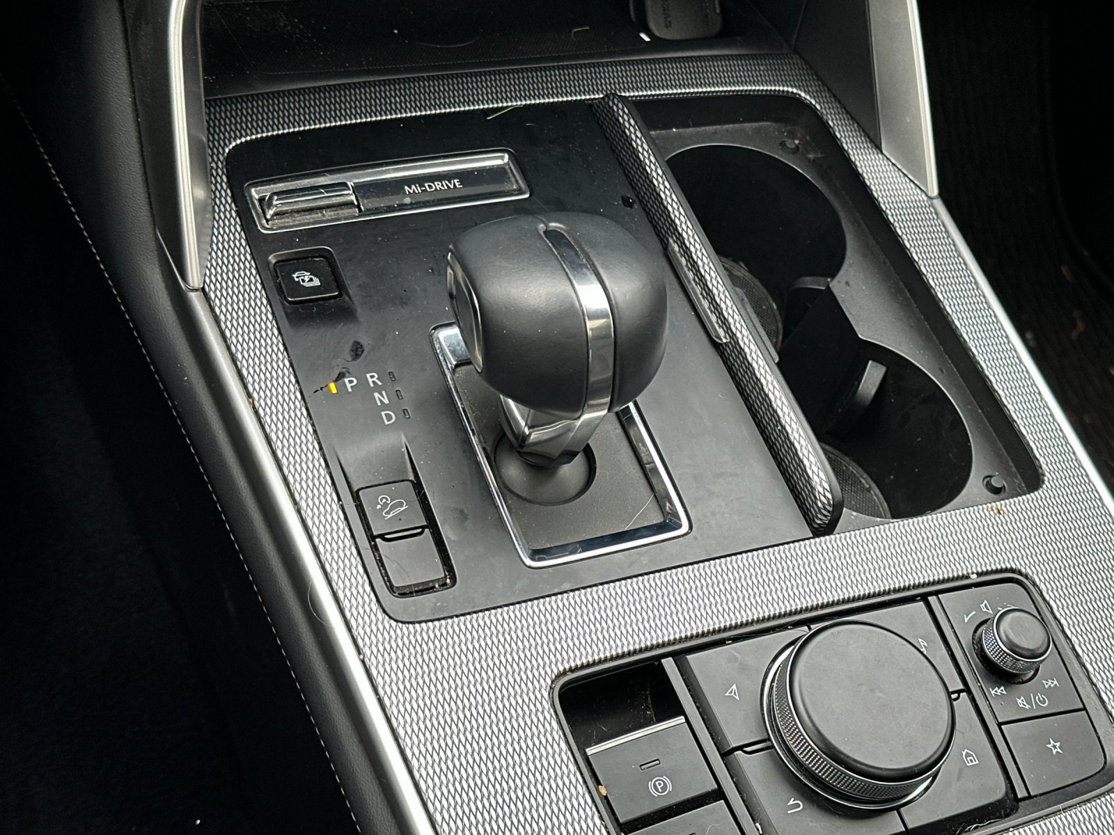 Certified 2025 MAZDA CX-90 Plug-In Hybrid w/Premium Sport image 22