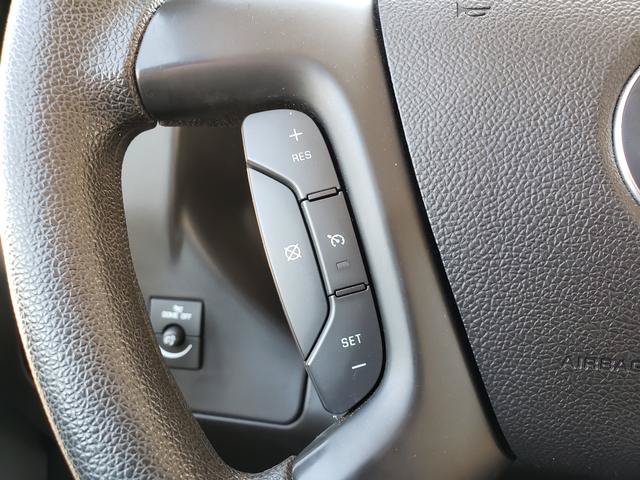 Used 2014 Chevrolet Express 1500 RWD image 19