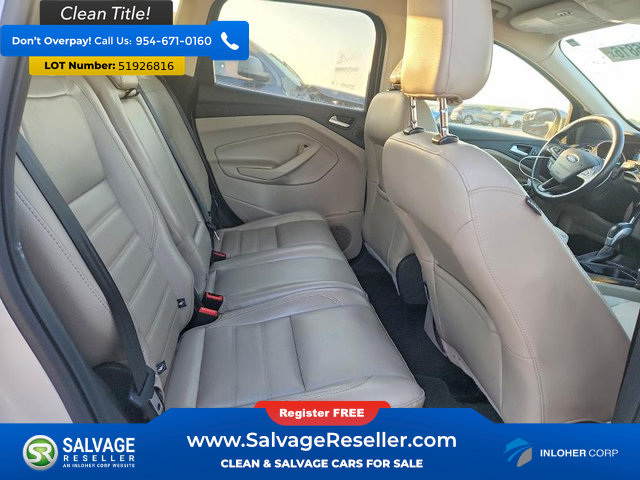 Used 2019 Ford Escape Titanium w/ U9j03 - Titanium Tow Package AWD/4WD image 15