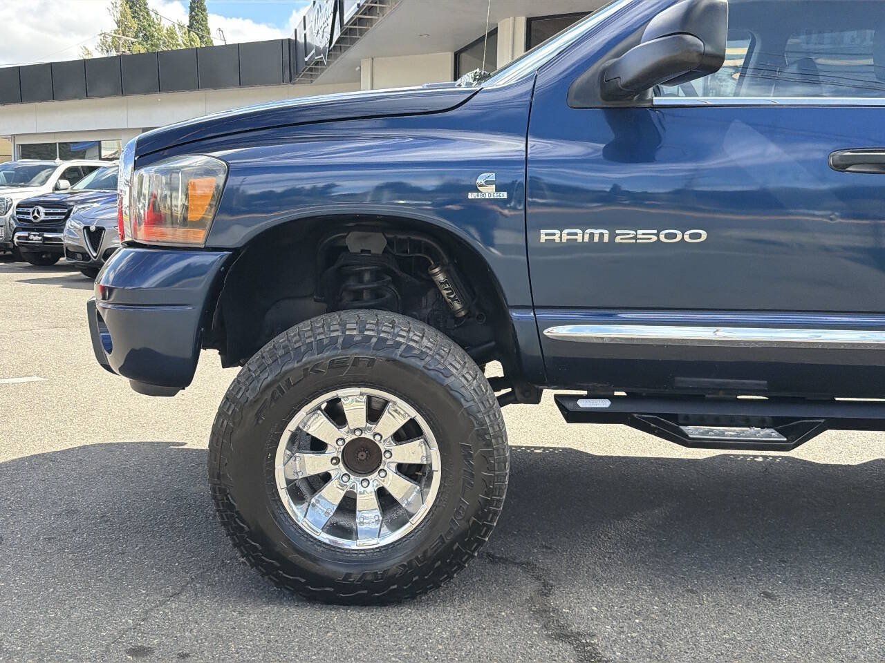 Used 2006 Dodge Ram 2500 Truck Laramie w/ Protection Group AWD/4WD image 2