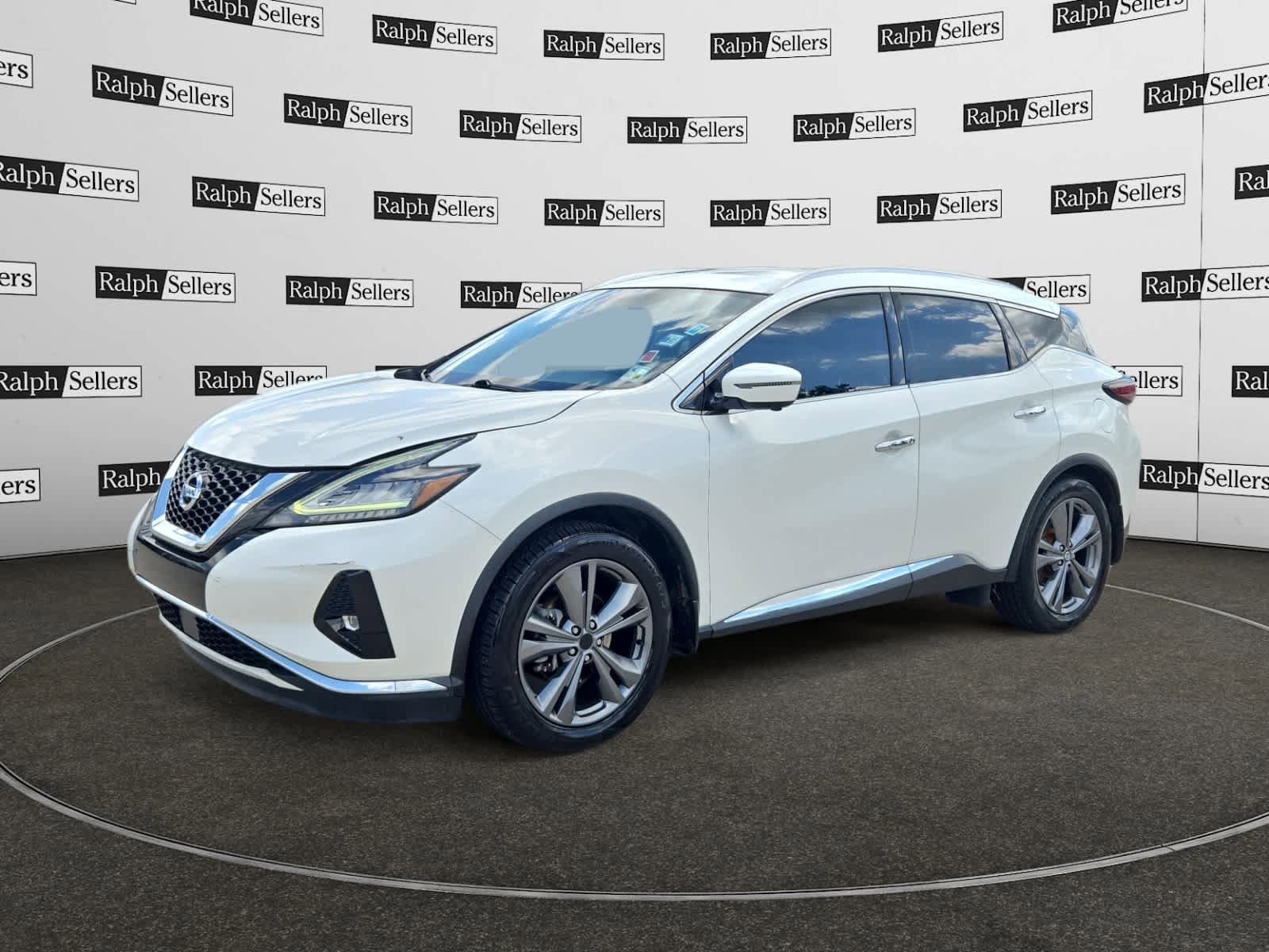 Used 2020 Nissan Murano Platinum w/ Cargo Package AWD/4WD image 2