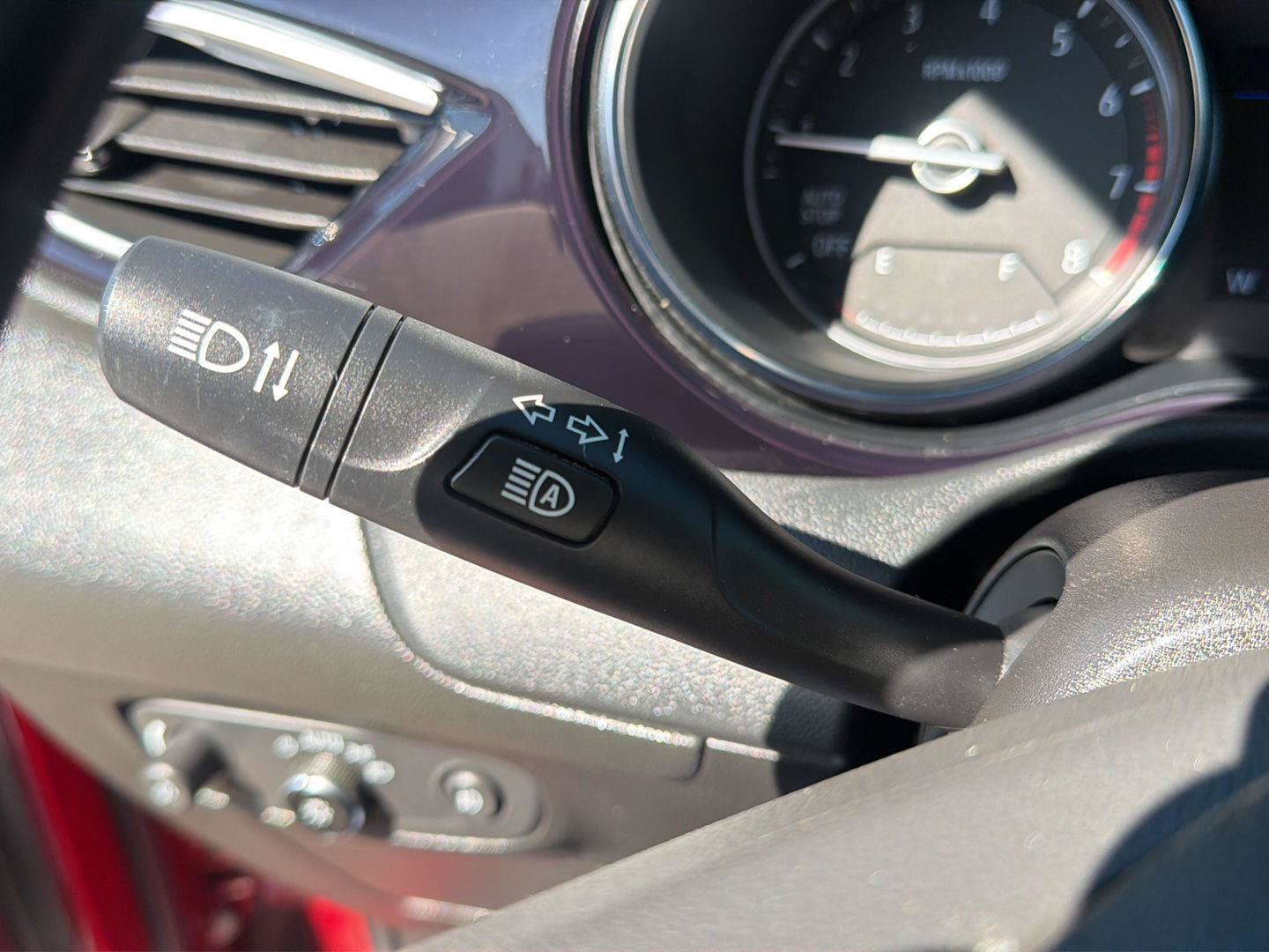 Used 2021 Buick Encore GX Select w/ Sport Touring Package FWD image 20