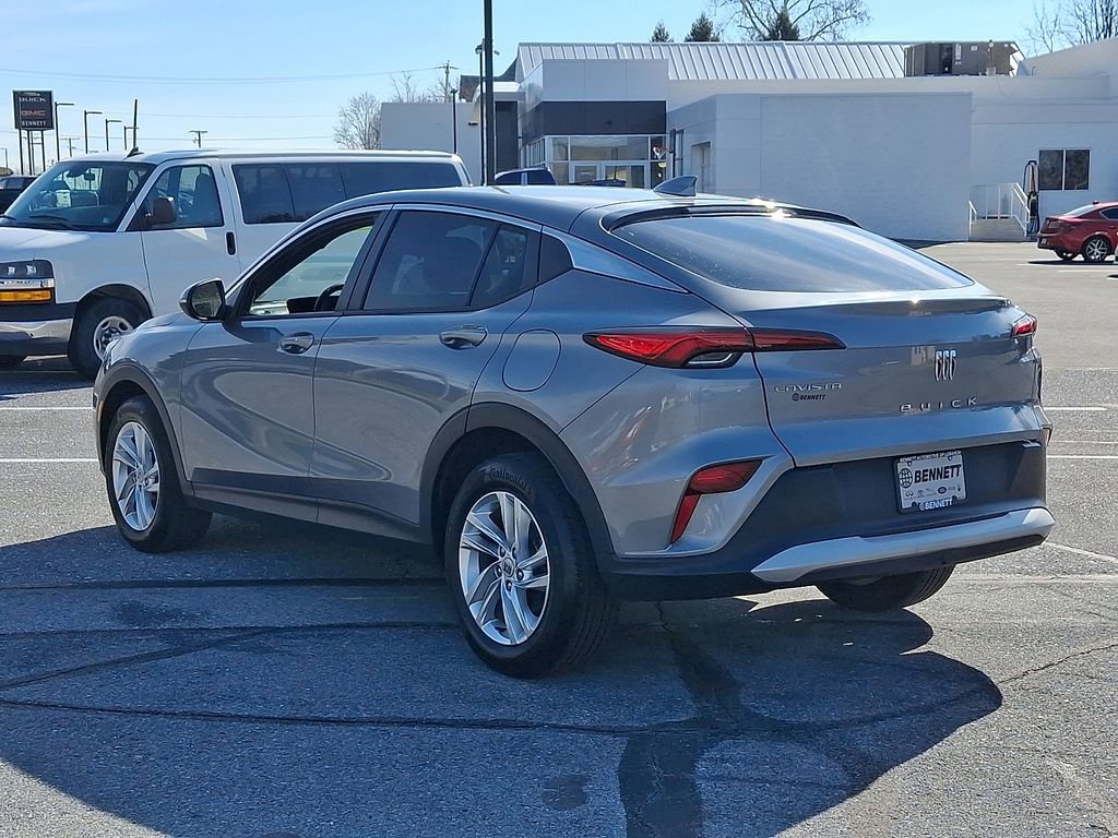 Used 2024 Buick Envista Preferred w/ Convenience I Package image 4