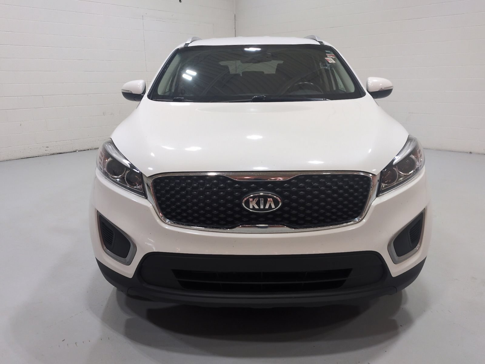 Used 2018 Kia Sorento AWD image 8