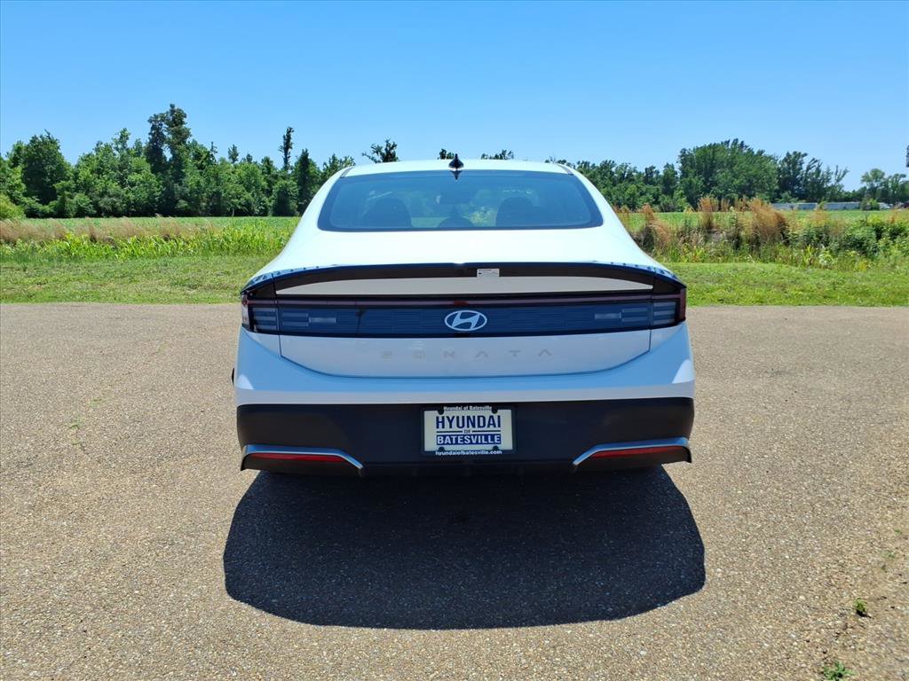 Certified 2025 Hyundai Sonata SE FWD image 4