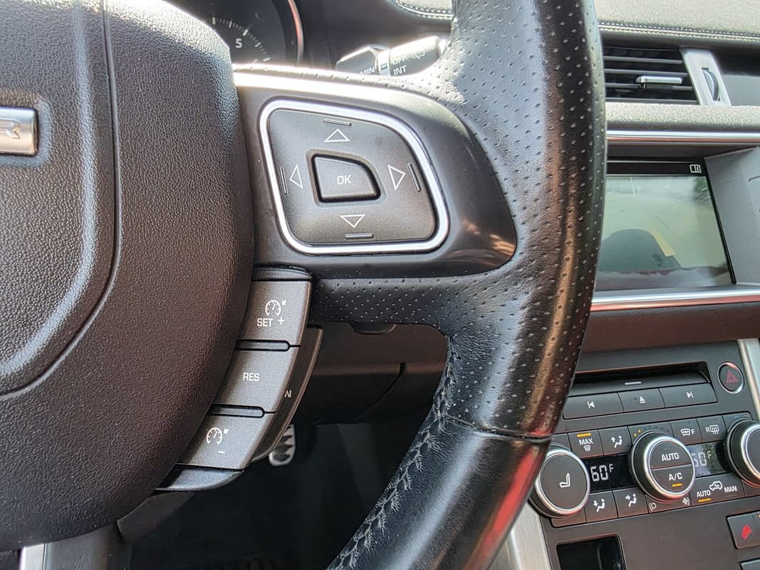 Used 2016 Land Rover Range Rover Evoque HSE Dynamic AWD/4WD image 27