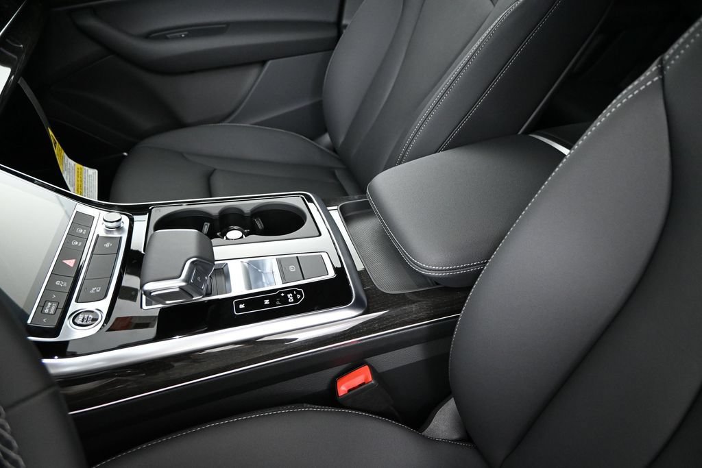 New 2026 Audi Q7 2.0T Premium AWD/4WD image 10