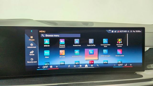 Used 2026 BMW X6 xDrive40i w/ Climate Comfort Package image 50