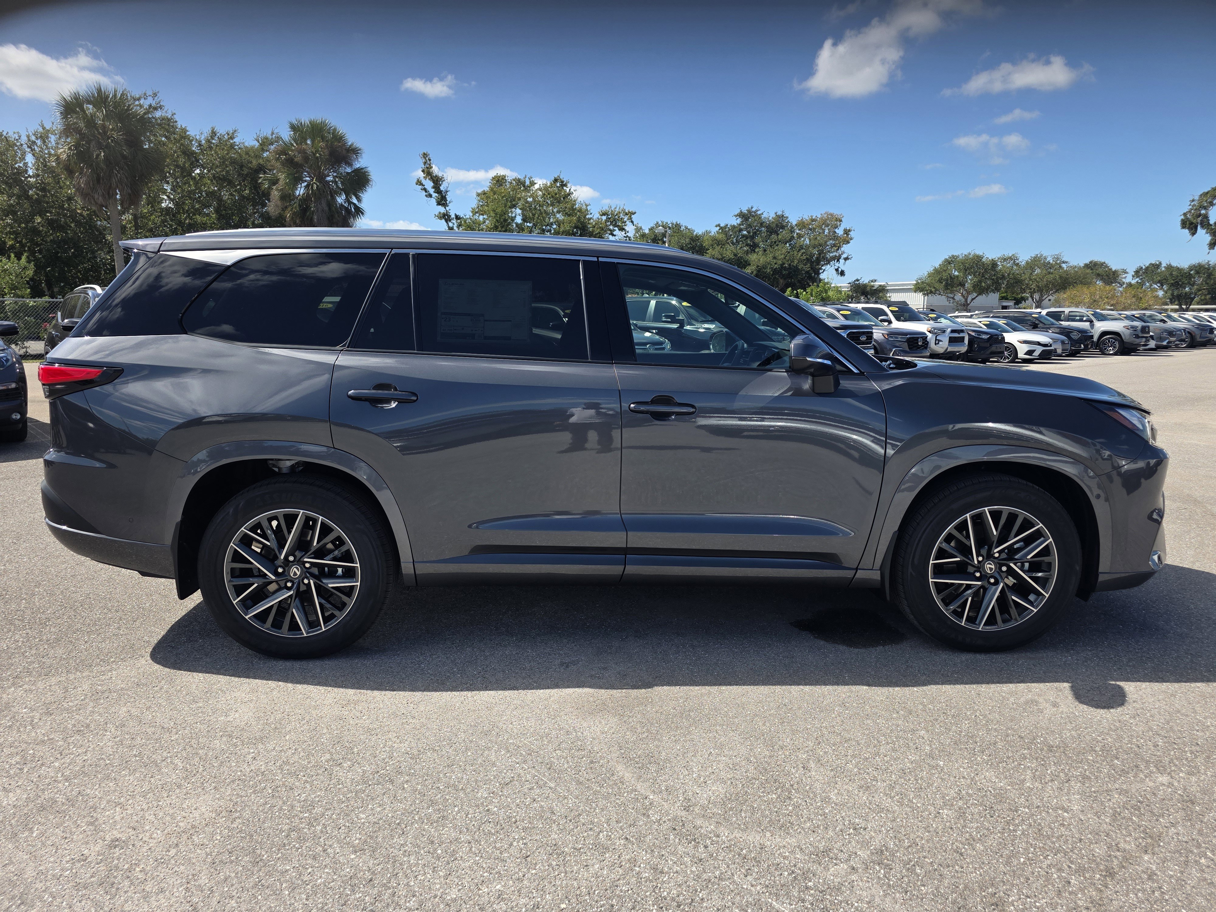 New 2026 Lexus TX 350 AWD image 3