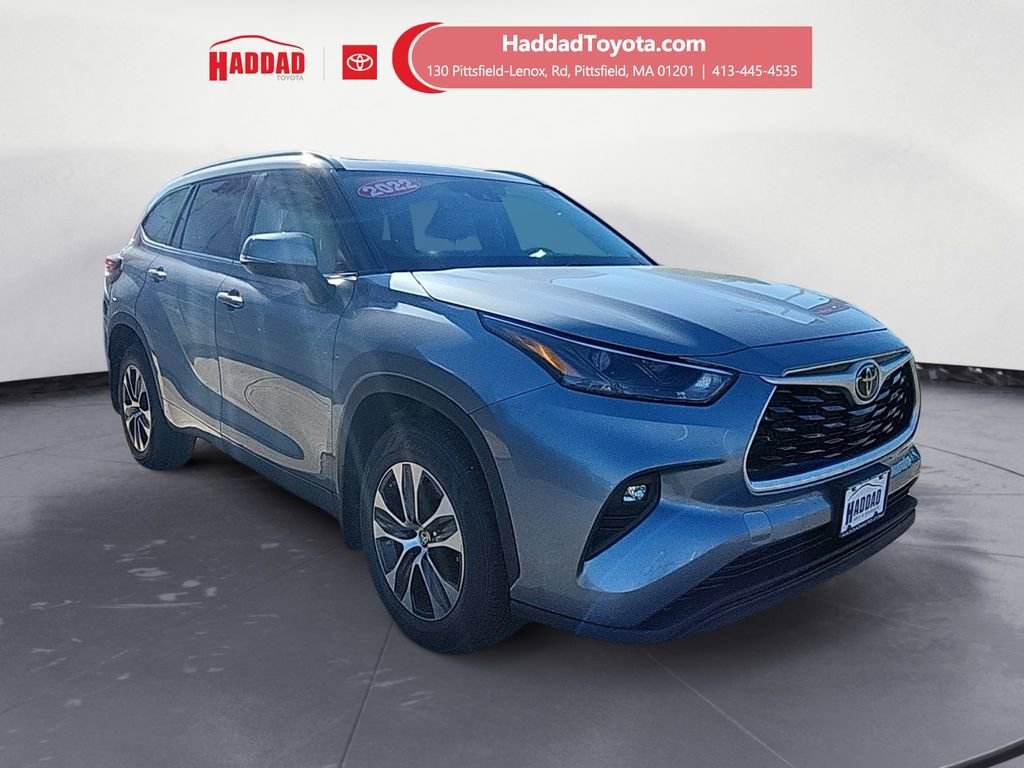 Used 2022 Toyota Highlander XLE image 7