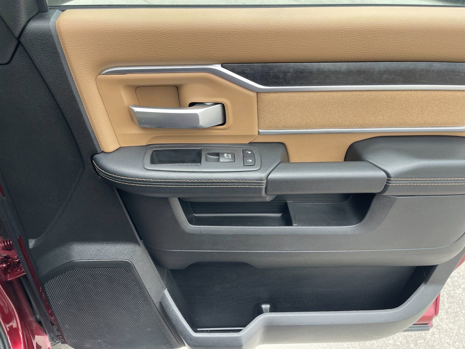 Used 2022 RAM 2500 Big Horn w/ Level A Equipment Group image 18