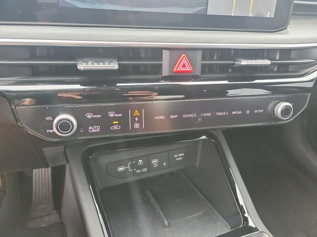 Used 2025 Kia K5 EX FWD image 22