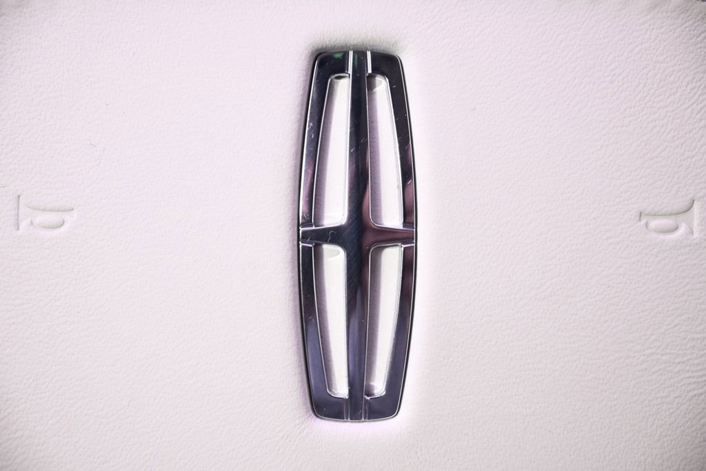 New 2026 Lincoln Nautilus Black Label image 32