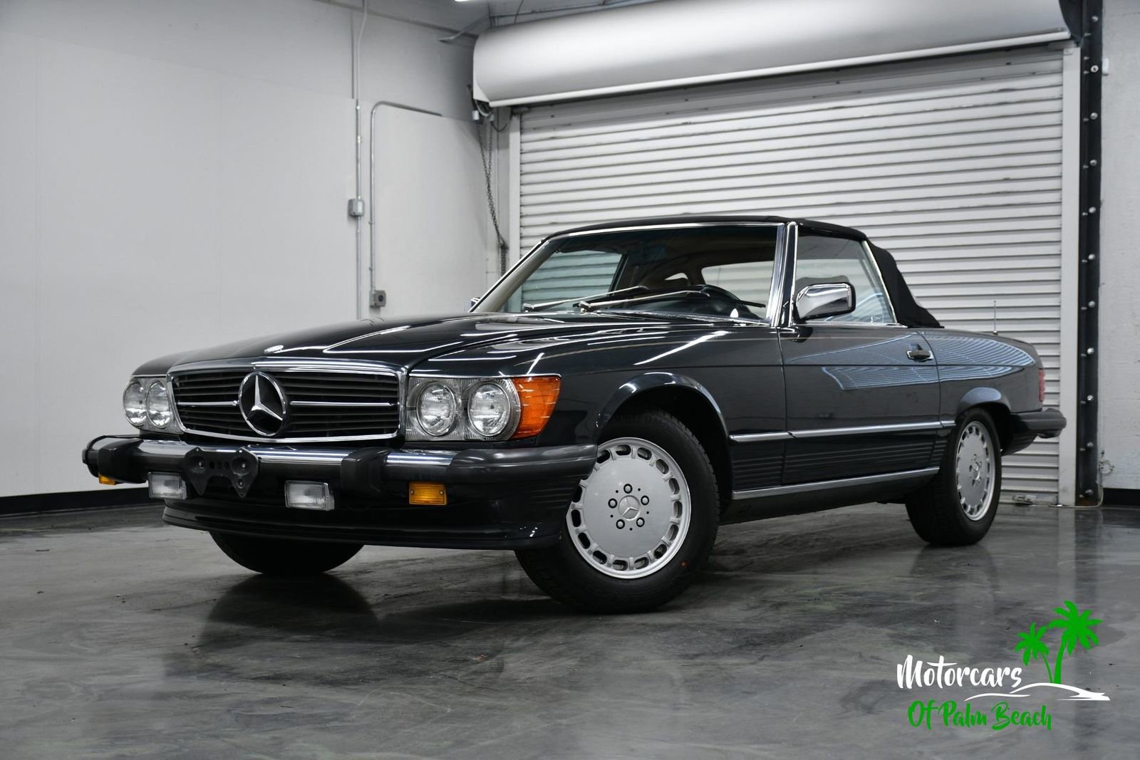 Used 1989 Mercedes-Benz 560 SL image 1